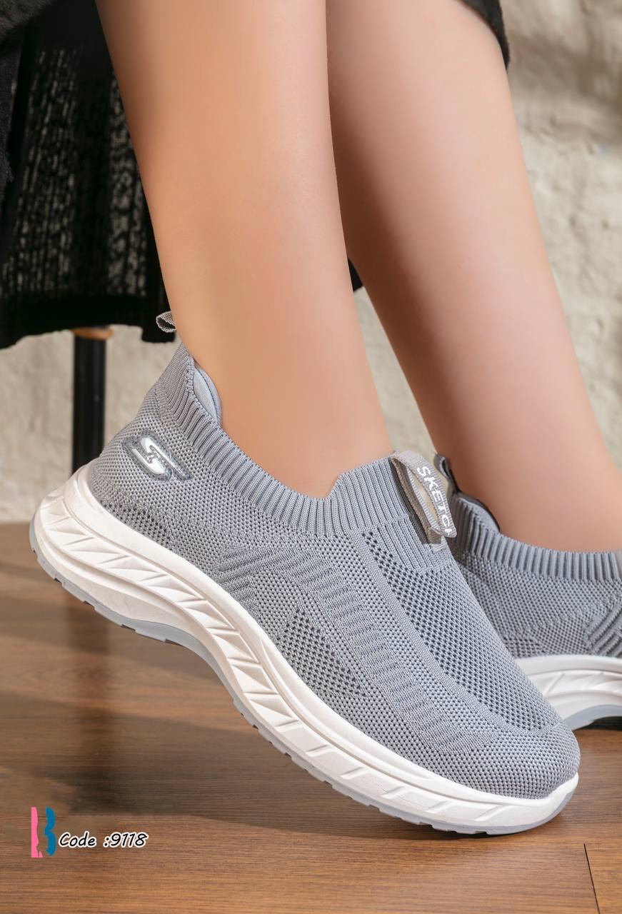 /public/uploads/photos/shares/Suzy shoes/IMG_4086.jpeg